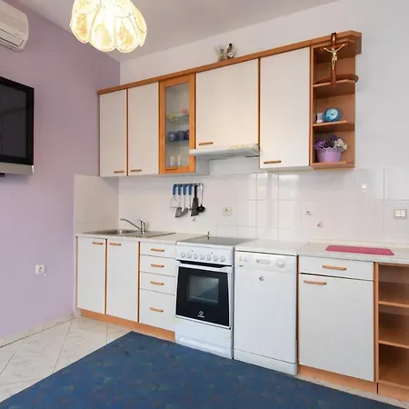 Vitko Near The With Private Parking & Grill Station Appartement *