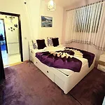 Apartmán Vitko Near The With Private Parking & Grill Station Punat