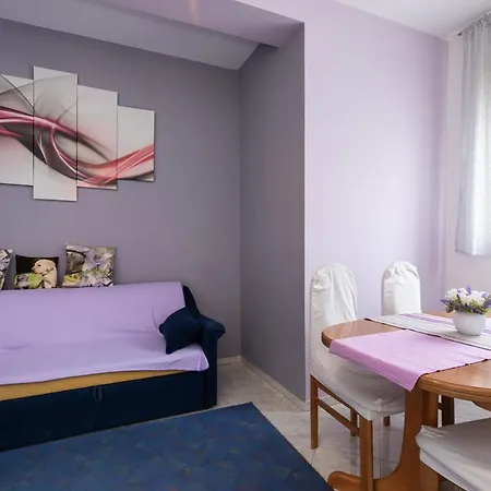 Apartment Vitko Near The With Private Parking & Grill Station *