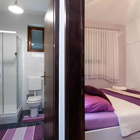 Apartment Vitko Near The With Private Parking & Grill Station *
