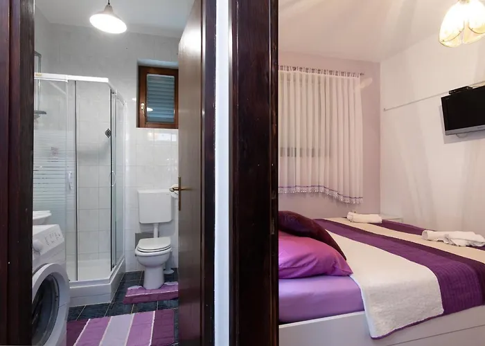 Daire Vitko Near The With Private Parking & Grill Station *